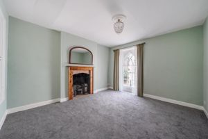 Photo 1- click for photo gallery